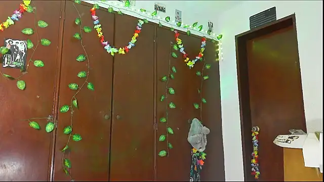  jessica rabbit online show from April 7, 10:01 pm