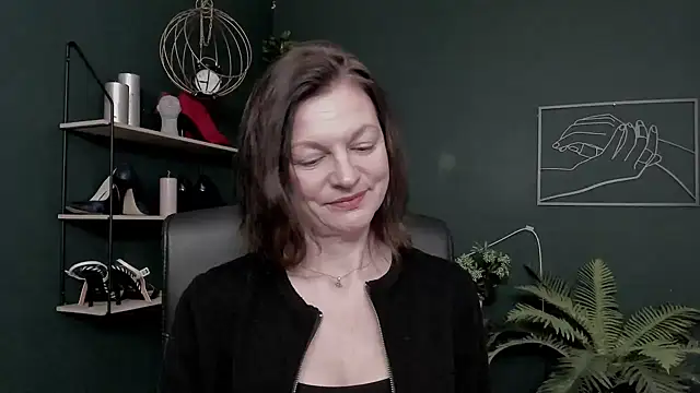 VivianWILD online show from January 15, 7:36 am