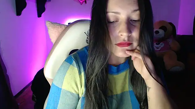 Allisonnlopez online show from September 24, 9:25 pm