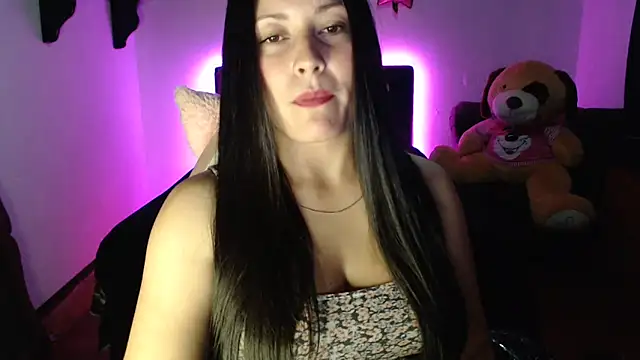 Allisonnlopez online show from September 30, 9:41 pm