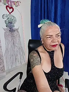 freyadevil333 online show from March 8, 7:12 am