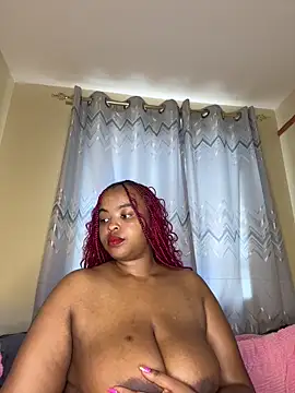 Linahlove online show from April 11, 8:51 am