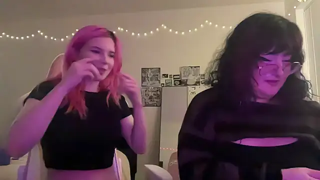 xKittyKat online show from January 7, 3:32 am