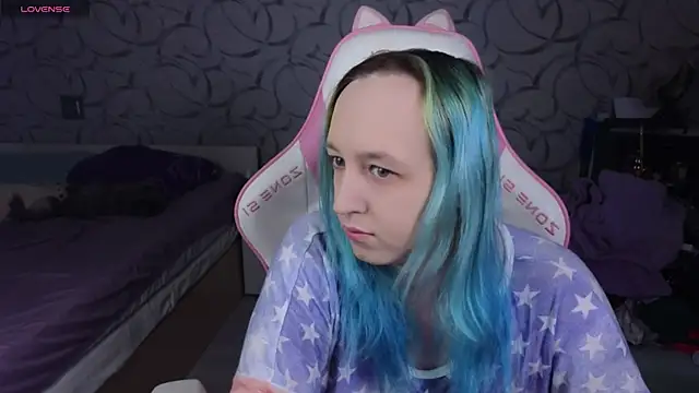 TheTrixy online show from April 7, 12:40 pm