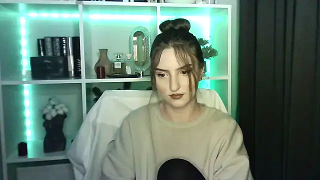 X Alisa online show from January 16, 7:21 pm