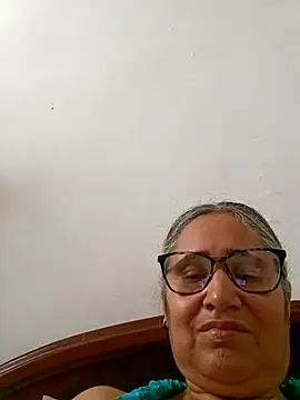  candi online show from February 25, 2:59 pm