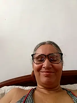  candi online show from March 4, 2:12 pm