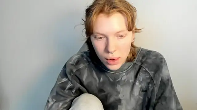 StellaDavis online show from March 10, 9:46 am