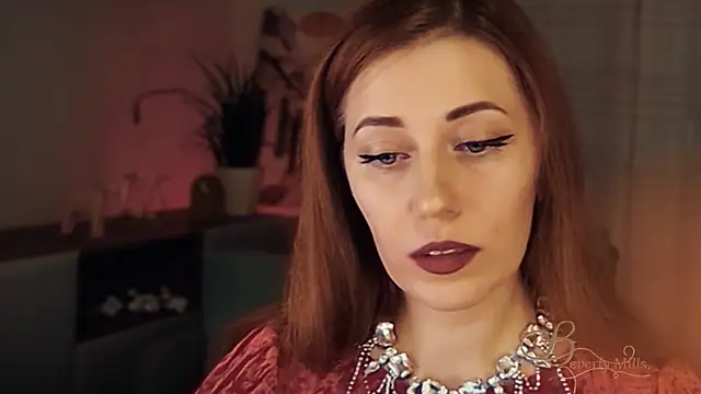 MissBeverlyMills online show from January 19, 5:25 am