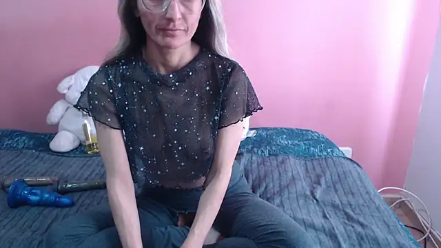 Susanlover online show from October 31, 7:18 pm