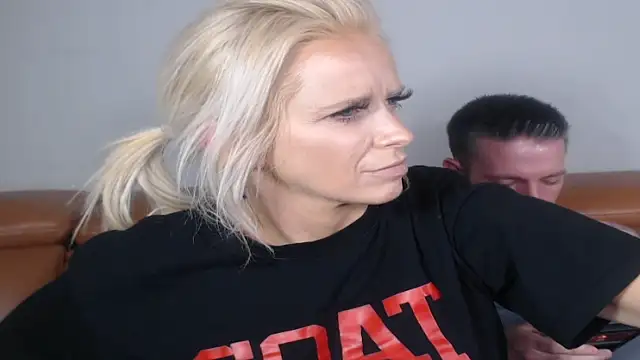 jaidenangel online show from April 14, 3:28 am