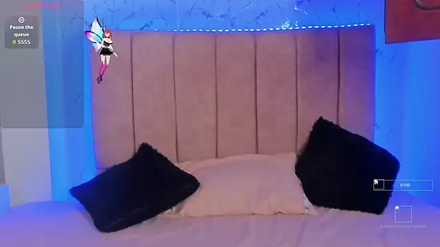 sexylaurita online show from November 11, 4:04 pm