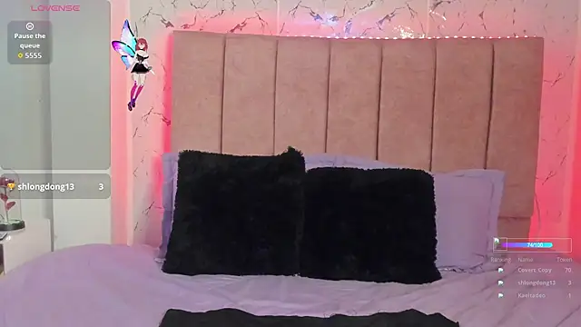 Snapshot of sexylaurita chatting on October 4, 2:54 pm sexylaurita online show from October 4, 2:54 pm