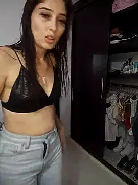 manelyk hot online show from September 9, 7:57 pm