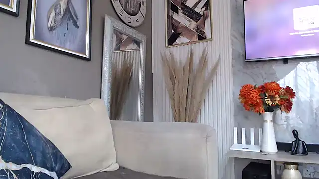 ThickyMinajxx online show from March 1, 5:07 am