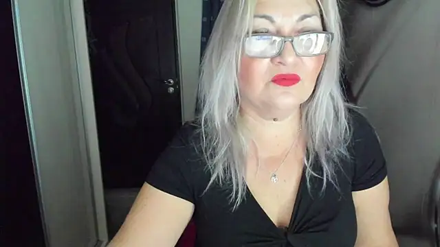 IryshAlice online show from October 13, 11:18 pm