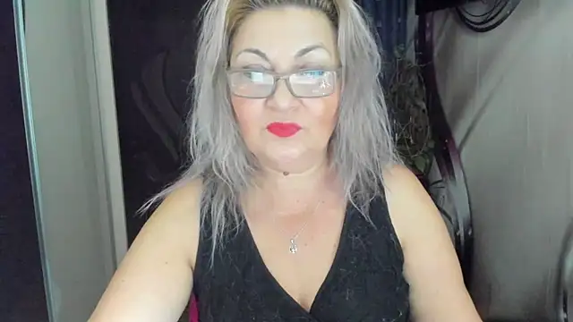 IryshAlice online show from October 23, 10:49 pm