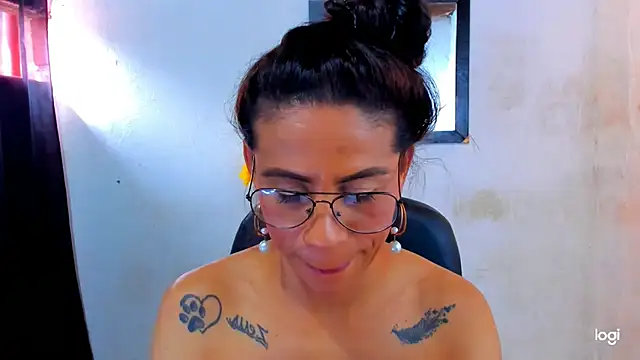 juanblakbigcock online show from February 19, 8:18 pm