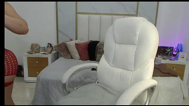 Snapshot of annita_cooper_ chatting on September 10, 5:35 pm annita cooper online show from September 10, 5:35 pm