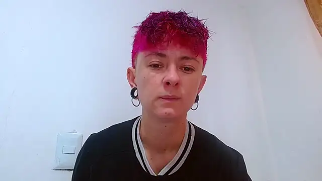 tomboyblue online show from May 17, 5:56 pm