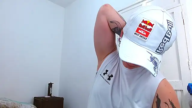 tomboyblue online show from February 12, 3:14 pm