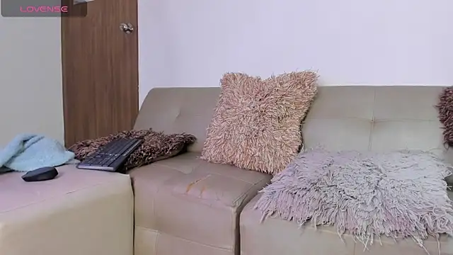 DahianaLincoln online show from November 26, 7:37 pm