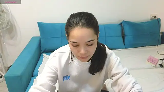 July Kane online show from February 10, 7:00 am