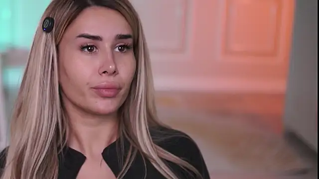 EvaZane online show from November 25, 9:37 pm