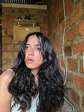 ViolettaSummer online show from January 11, 1:05 pm