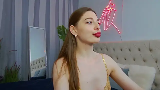 NicoleRosss online show from June 4, 3:38 pm