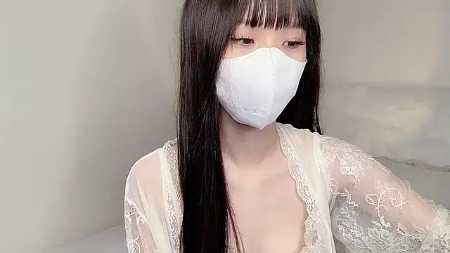 Snapshot of _Poya_ chatting on September 9, 6:30 pm  Poya  online show from September 9, 6:30 pm