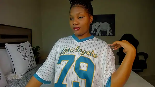 Renee-18 online show from November 24, 10:12 pm