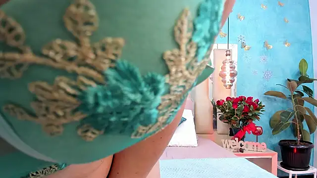 RubbyTaylor online show from February 18, 3:00 pm