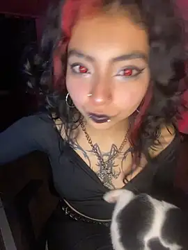 Snapshot of _Gothiccbitch_ chatting on September 9, 4:34 am  Gothiccbitch  online show from September 9, 4:34 am