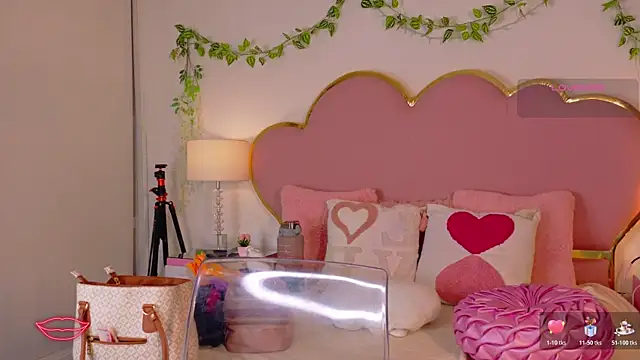 EmmaCrush online show from January 7, 9:18 pm