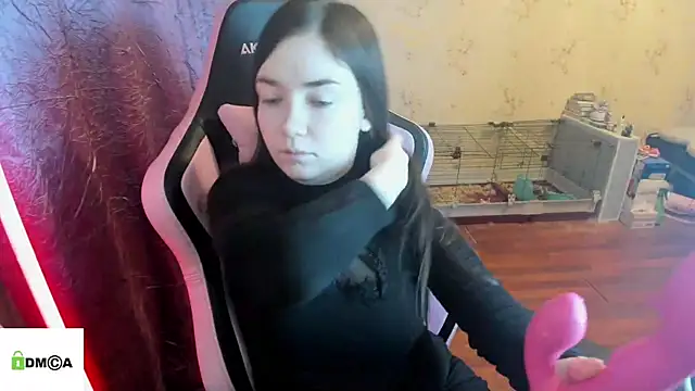 Crazy forest fairy online show from April 18, 9:58 pm