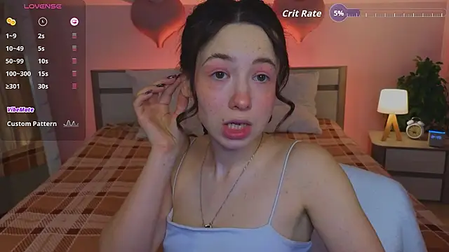 Hayle Hill online show from February 12, 2:46 am