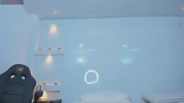 Dalia-Prada online show from March 28, 8:36 am