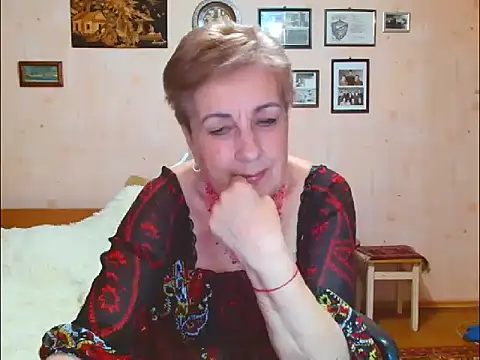 Victoria5643 online show from March 8, 7:18 pm