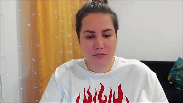  madalexa  online show from June 9, 9:47 pm