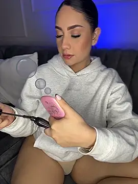 GabriellaFerrer online show from December 18, 11:04 am