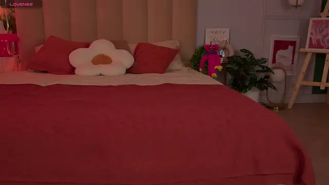 Meow Nancy online show from April 9, 6:19 am