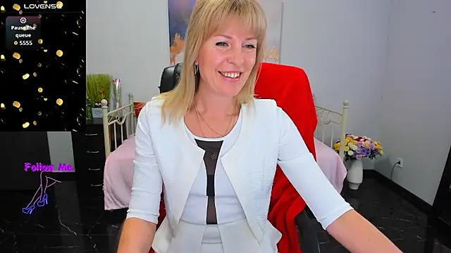 Anita Tayson online show from March 12, 7:33 am