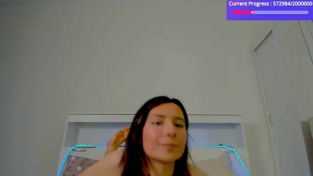 crystalnut online show from February 8, 2:59 am