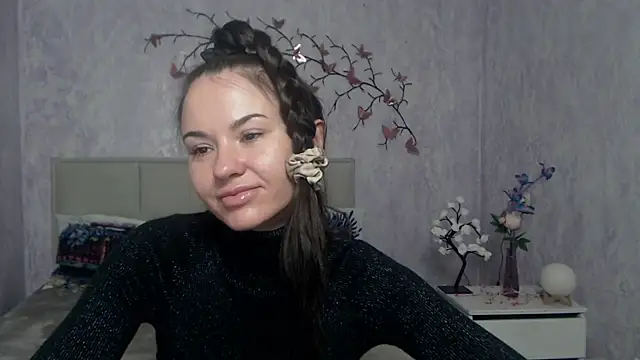 KaraCriegs online show from March 19, 6:56 pm