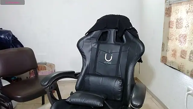 horny paty online show from December 1, 2:09 pm