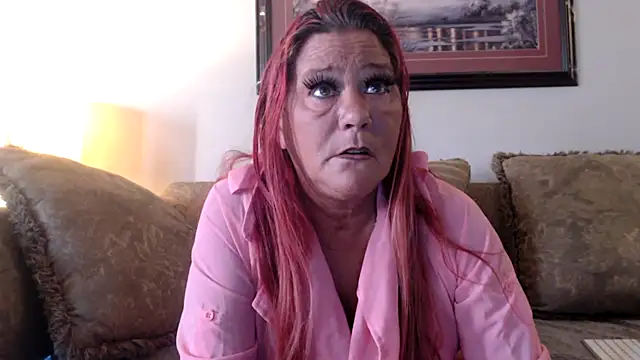 LexxiLeeds online show from November 8, 12:54 pm