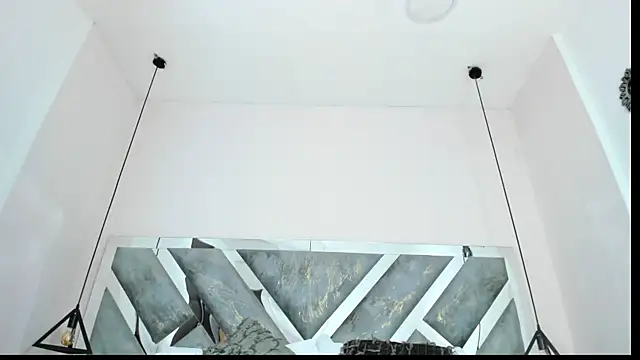 victoria cooper3 online show from December 20, 12:31 pm