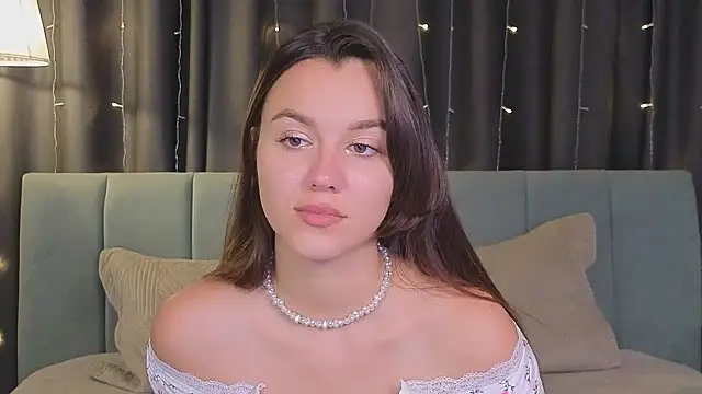 Sweet haeven online show from November 15, 8:10 pm