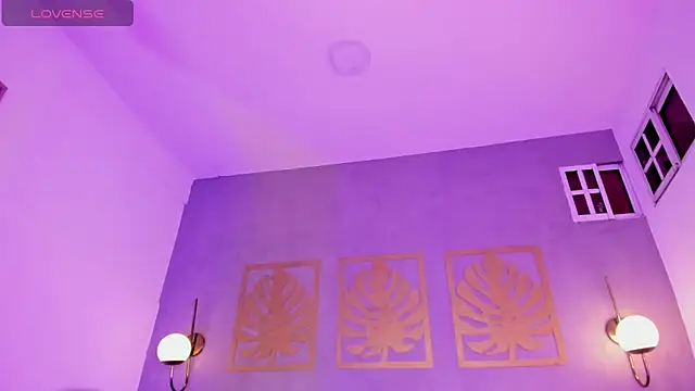 majo rosse  online show from April 16, 8:08 pm